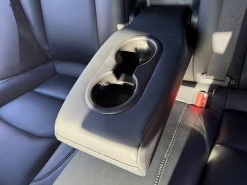 Used 2019 Tesla Model 3 Standard Range Plus image 23