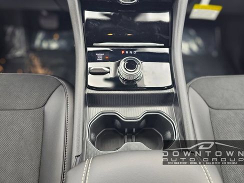 New 2026 Jeep Grand Cherokee Altitude AWD/4WD image 10