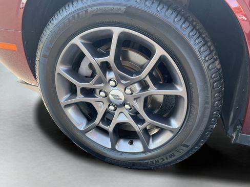 Used 2018 Dodge Challenger GT w/ Driver Convenience Group image 23