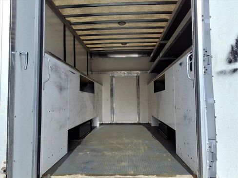 Used 2019 Chevrolet Express 3500 w/ Power Convenience Package image 27