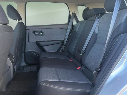 Certified 2023 Nissan Rogue SV image 18