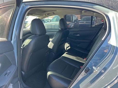 Used 2024 Nissan Sentra SR w/ SR Premium Package image 23