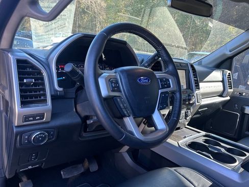 Used 2020 Ford F250 Lariat w/ Lariat Value Package image 10