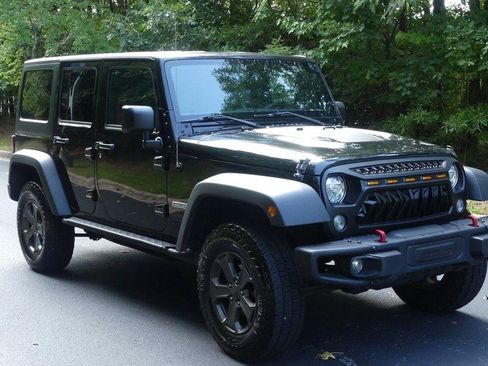 Used 2018 Jeep Wrangler Unlimited Rubicon AWD/4WD image 7
