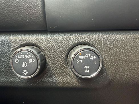 Used 2019 GMC Canyon Denali AWD/4WD image 18