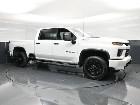 Used 2022 Chevrolet Silverado 2500 LTZ w/ LTZ Plus Package AWD/4WD image 5