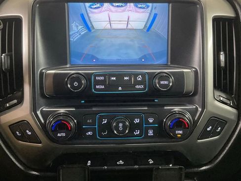 Used 2018 Chevrolet Silverado 1500 LT w/ Texas Edition image 17