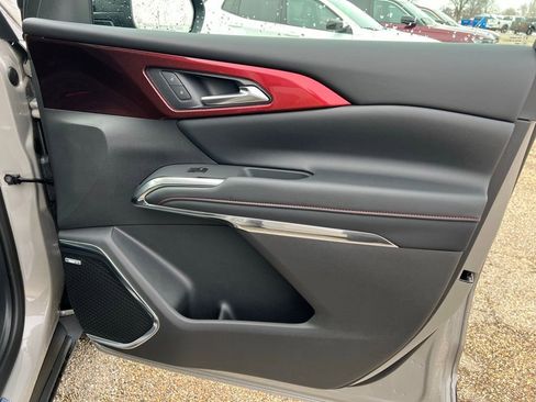 New 2026 Chevrolet Traverse Z71 image 16