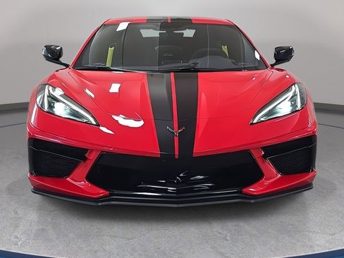 Used 2023 Chevrolet Corvette Stingray Convertible w/ Z51 Performance Package image 3