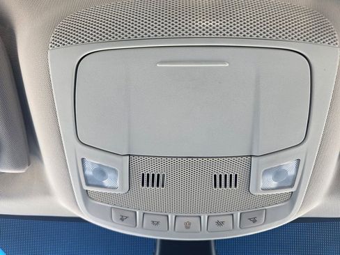 Used 2022 Ford Edge Titanium w/ Equipment Group 301A AWD/4WD image 75