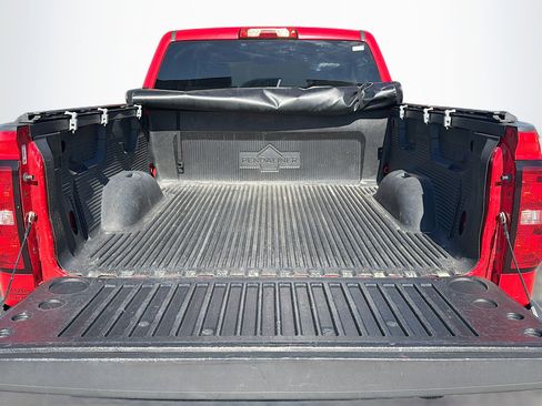 Used 2016 Chevrolet Silverado 1500 LT image 12