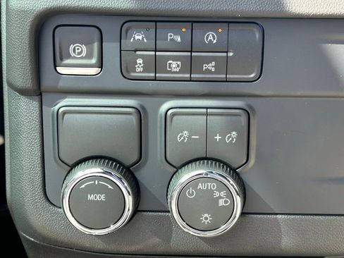New 2026 Chevrolet Tahoe LS w/ LPO, Dark Essentials Package RWD image 30