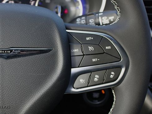 New 2026 Chrysler Voyager LX image 19