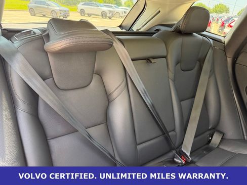 Certified 2023 Volvo XC60 B5 Plus FWD image 33