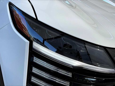 New 2026 Nissan Kicks SV image 18