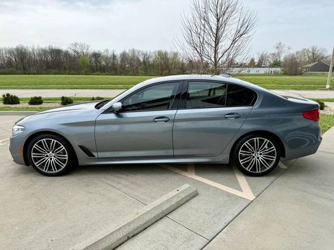 Used 2019 BMW 530i xDrive w/ M Sport Package AWD/4WD image 5