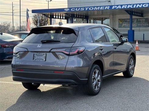 New 2026 Honda HR-V LX image 4