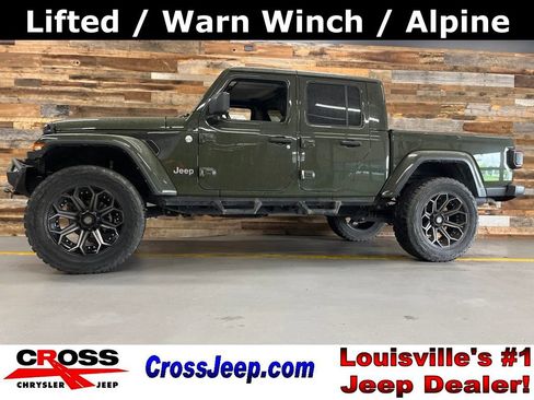 Used 2021 Jeep Gladiator Overland w/ Popular Equipment Package AWD/4WD image 1