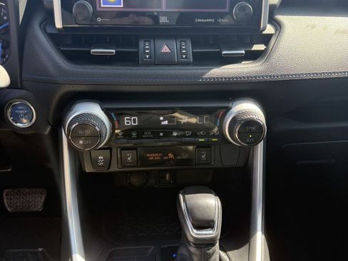 Used 2019 Toyota RAV4 XSE image 11