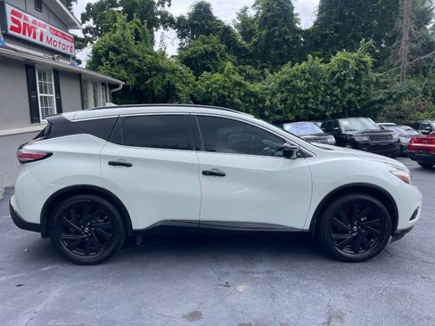 Used 2017 Nissan Murano Platinum w/ Platinum Technology Package FWD image 5