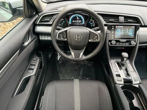 Used 2018 Honda Civic EX image 19