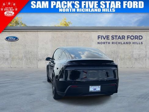 Used 2026 Tesla Model Y AWD image 8