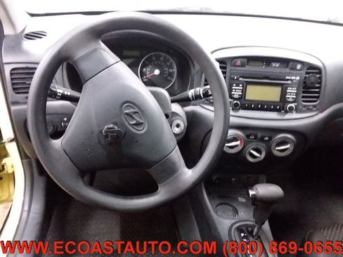 Used 2009 Hyundai Accent GS w/ Popular Equipment Pkg 2 image 12