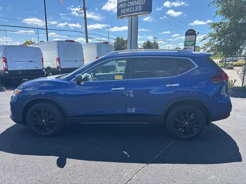 Used 2020 Nissan Rogue SV AWD/4WD image 8