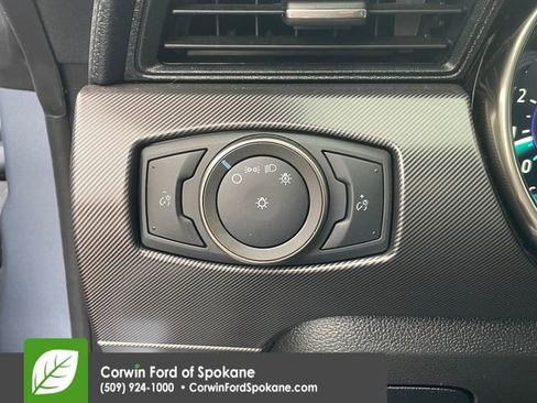 Used 2022 Ford Mustang Shelby GT500 w/ Technology Package image 31