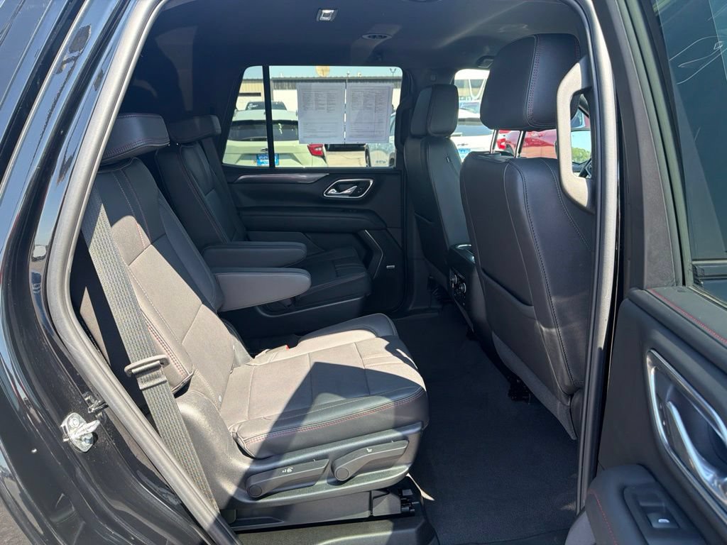 Used 2023 Chevrolet Tahoe RST w/ RST Performance Edition AWD/4WD image 12