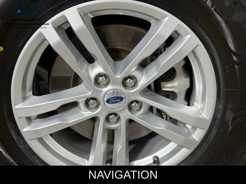 Certified 2023 Ford Explorer XLT w/ Equipment Group 202A AWD/4WD image 10