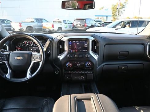 Used 2020 Chevrolet Silverado 1500 LTZ image 12