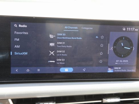Used 2025 Hyundai Sonata SE image 3