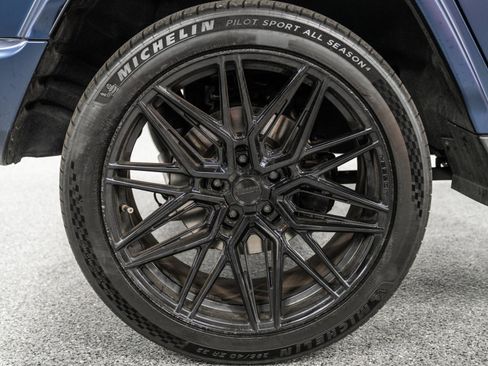 Used 2025 Mercedes-Benz G 550 image 44