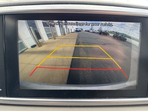 Used 2020 Kia Sportage LX image 14