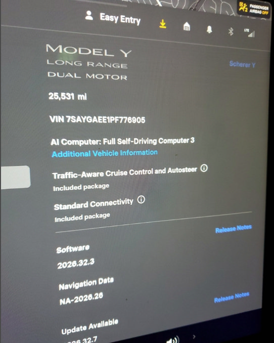 Used 2023 Tesla Model Y Long Range AWD/4WD image 3