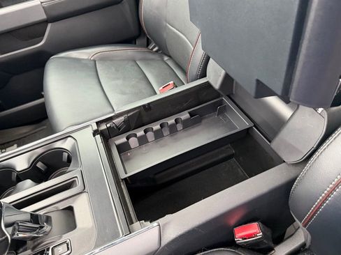 Used 2023 Ford F150 Lariat w/ Trailer Tow Package image 27