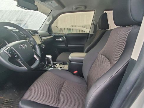 Used 2024 Toyota 4Runner TRD Off-Road image 3