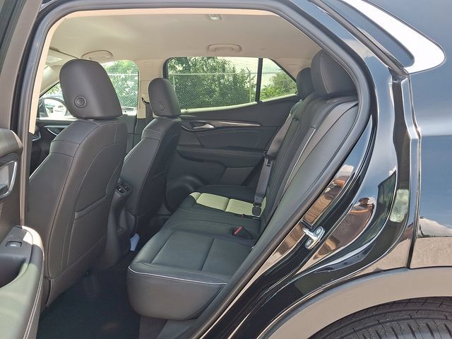 Used 2023 Buick Envision Essence AWD/4WD image 13
