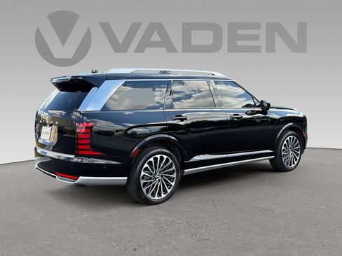 Used 2026 Hyundai Palisade Calligraphy FWD image 16