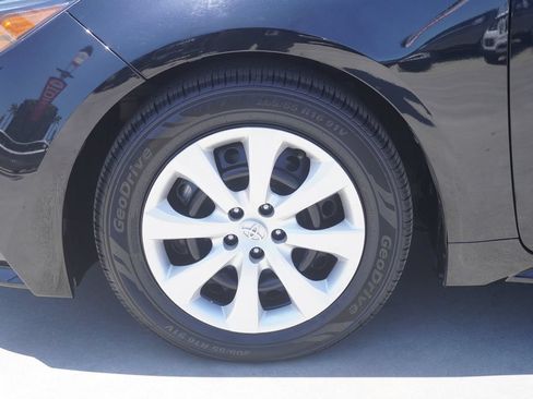 Certified 2024 Toyota Corolla LE FWD image 20