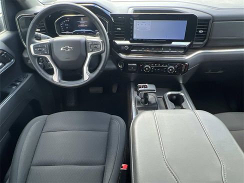 Certified 2024 Chevrolet Silverado 1500 RST w/ Z71 Off-Road Package image 13