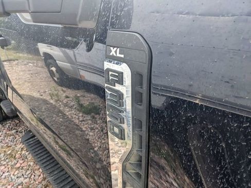 Used 2024 Ford F350 XL w/ FX4 Off-Road Package image 4