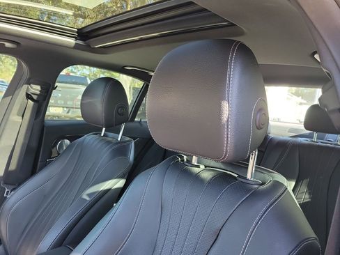 Used 2017 Mercedes-Benz E 300 E 300 image 22