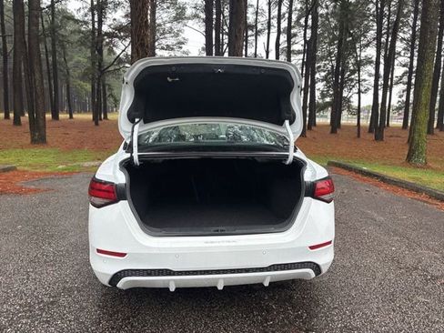 Used 2025 Nissan Sentra SV w/ All-Weather Package image 18