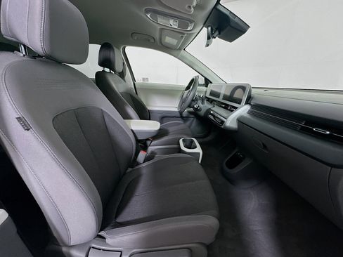 Used 2024 Hyundai Ioniq 5 SEL image 31