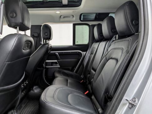Used 2020 Land Rover Defender 110 First Edition AWD/4WD image 20
