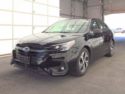 Used 2025 Subaru Legacy Premium AWD/4WD image 6