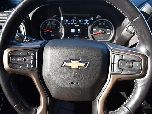 Used 2020 Chevrolet Silverado 1500 High Country w/ Technology Package image 32