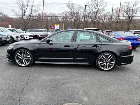 Used 2018 Audi S6 Prestige w/ Prestige Package image 4